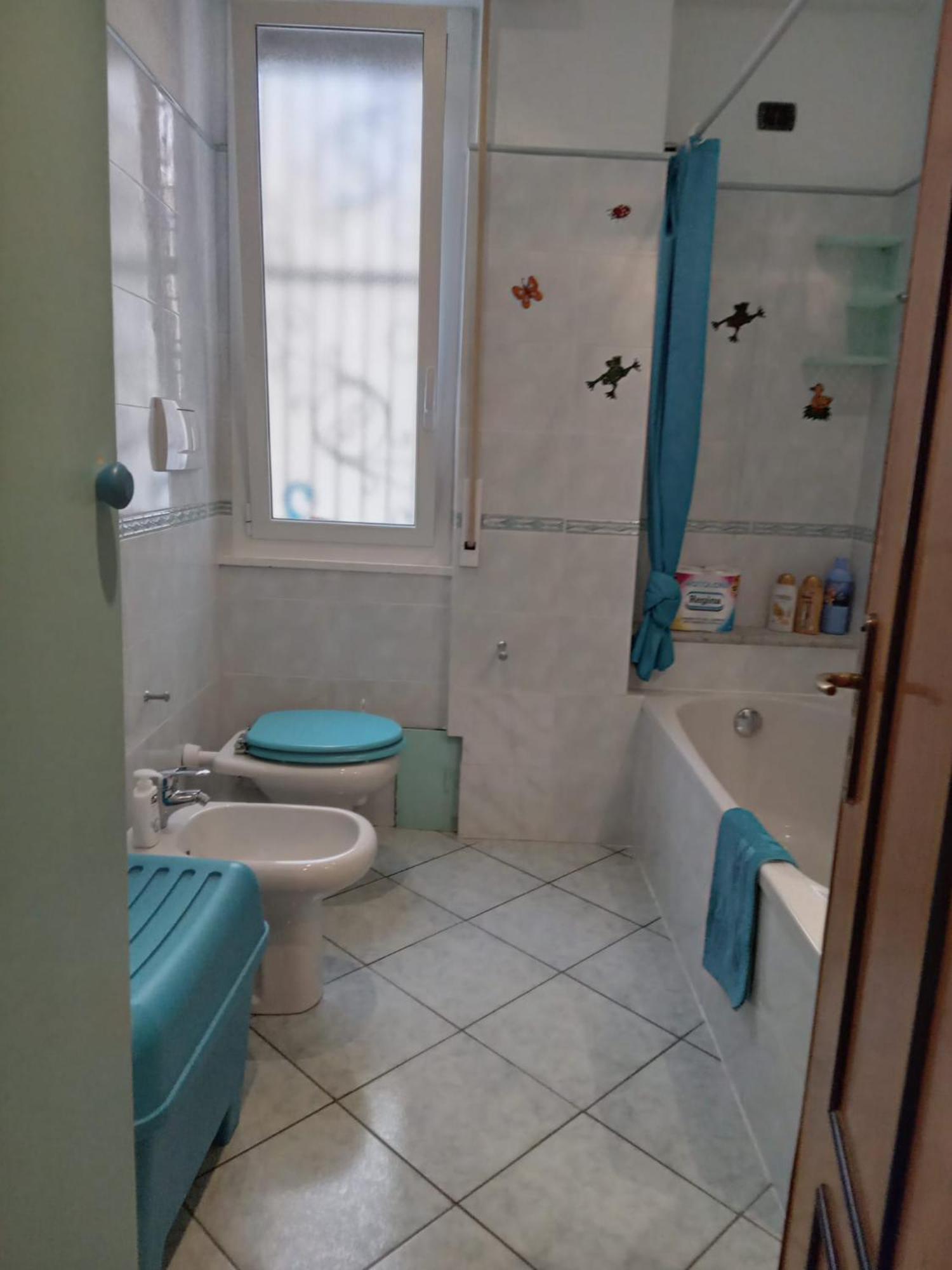 Homebetty Vado Ligure Buitenkant foto
