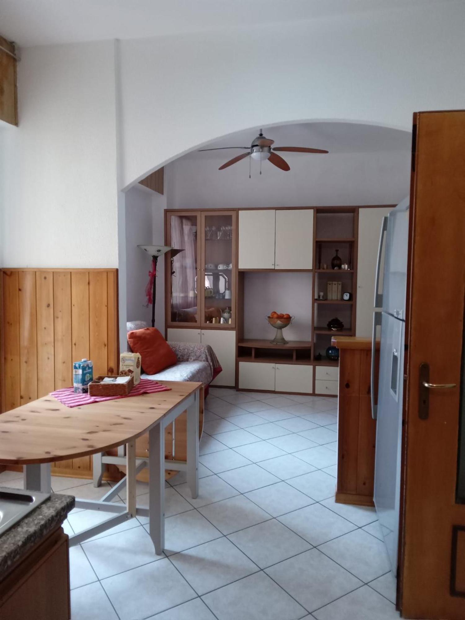 Homebetty Vado Ligure Buitenkant foto